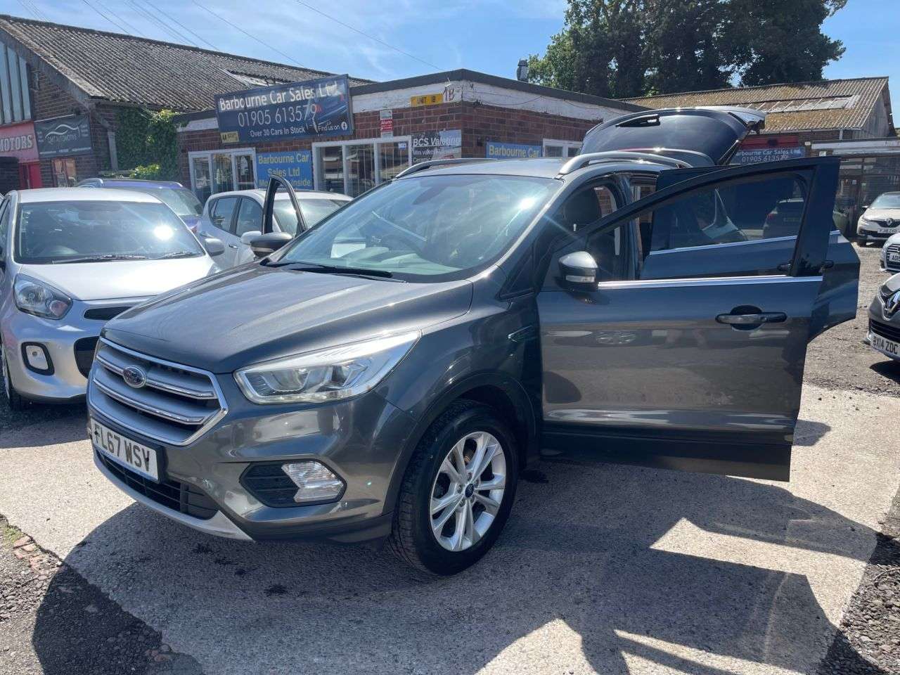 A 2017 FORD KUGA 1.5 TDCi Titanium SUV 5dr Diesel Manual Euro 6 (s/s) (120 ps) A 2017 FORD KUGA 1.5 TDCi Titanium SUV 5dr Diesel Manual Euro 6 (s/s) (120 ps)