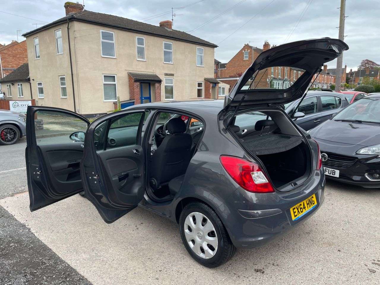 A 2014 VAUXHALL CORSA 1.4 16V Design Hatchback 5dr Petrol Manual Euro 5 (A/C) (100 ps) A 2014 VAUXHALL CORSA 1.4 16V Design Hatchback 5dr Petrol Manual Euro 5 (A/C) (100 ps)