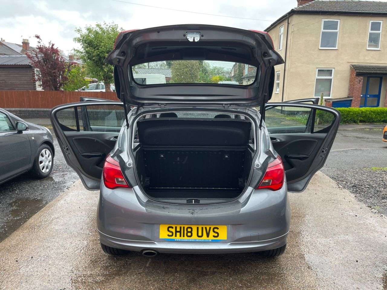 A 2018 VAUXHALL CORSA 1.4i ecoFLEX SRi VX Line Hatchback 5dr Petrol Manual Euro 6 (90 ps) A 2018 VAUXHALL CORSA 1.4i ecoFLEX SRi VX Line Hatchback 5dr Petrol Manual Euro 6 (90 ps)
