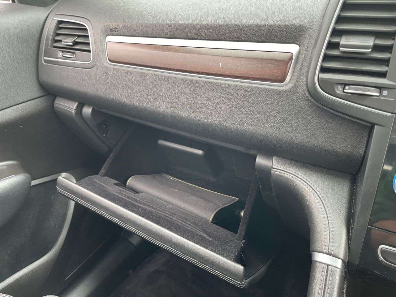 2017 RENAULT KOLEOS 2017 RENAULT KOLEOS