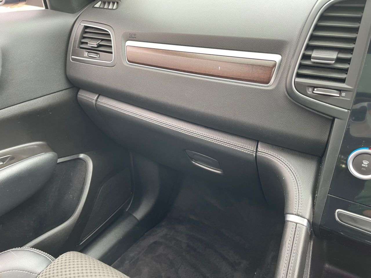 2017 RENAULT KOLEOS 2017 RENAULT KOLEOS