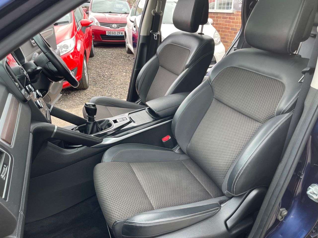 2017 RENAULT KOLEOS 2017 RENAULT KOLEOS