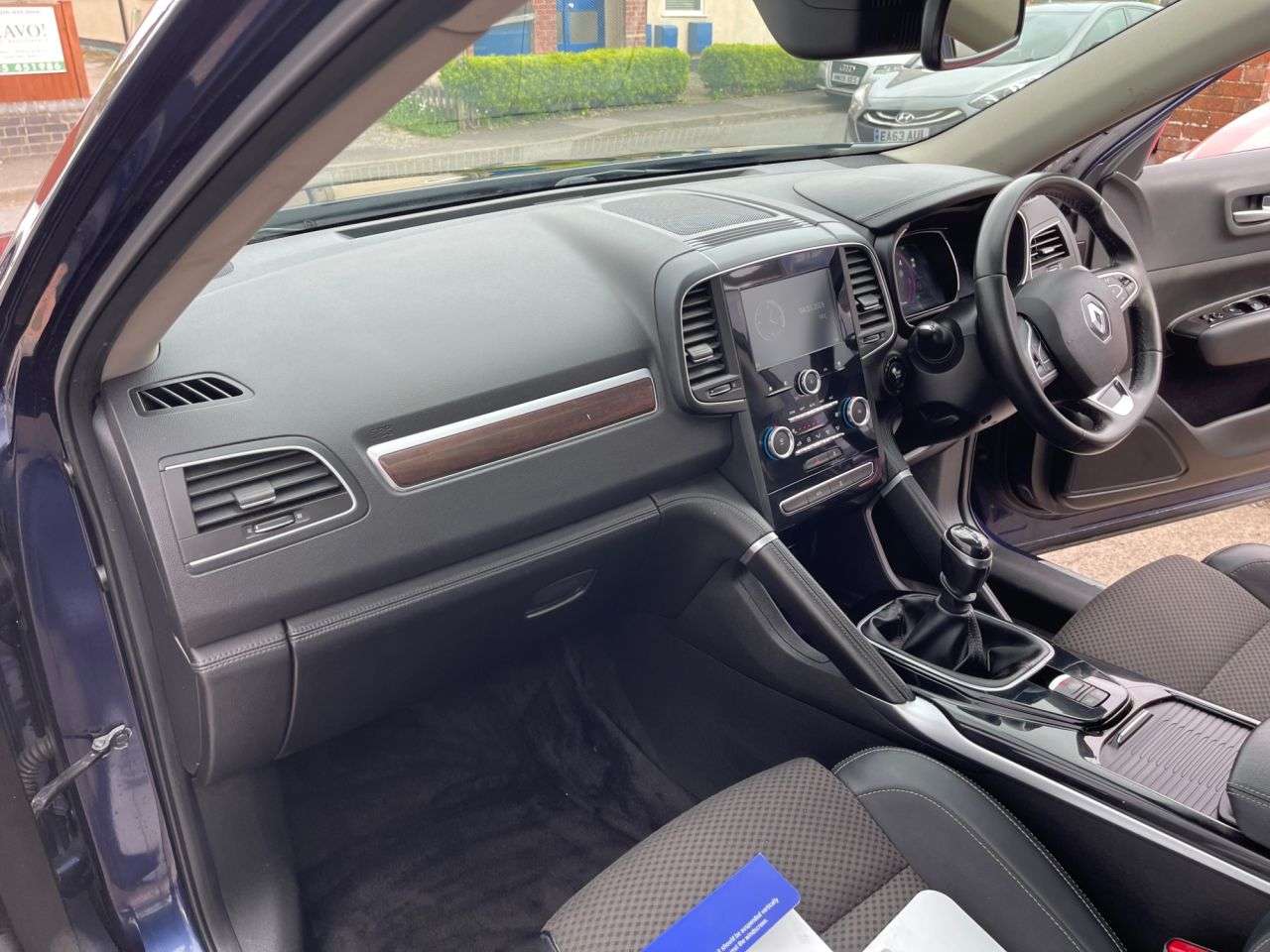 2017 RENAULT KOLEOS 2017 RENAULT KOLEOS