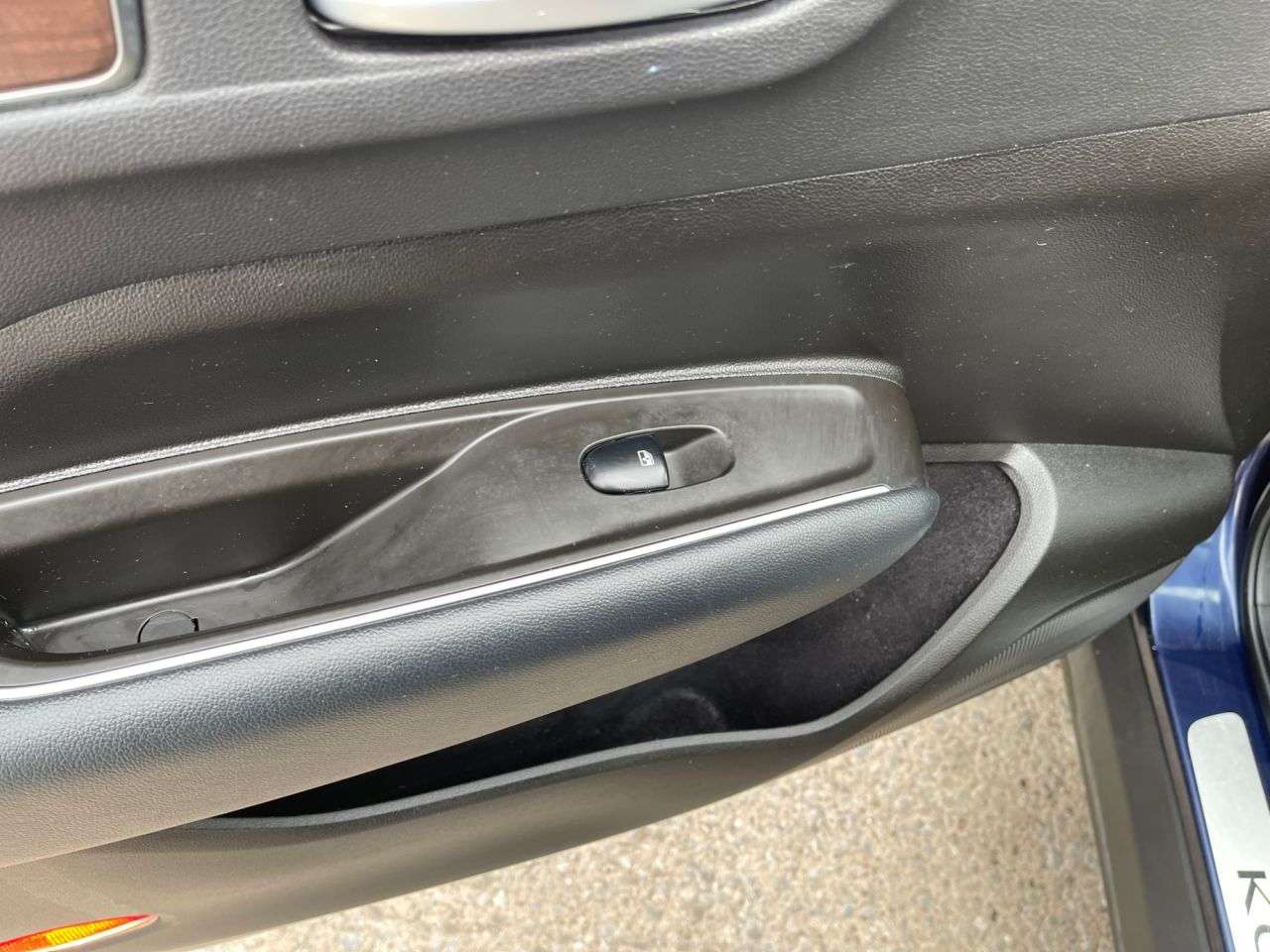 2017 RENAULT KOLEOS 2017 RENAULT KOLEOS