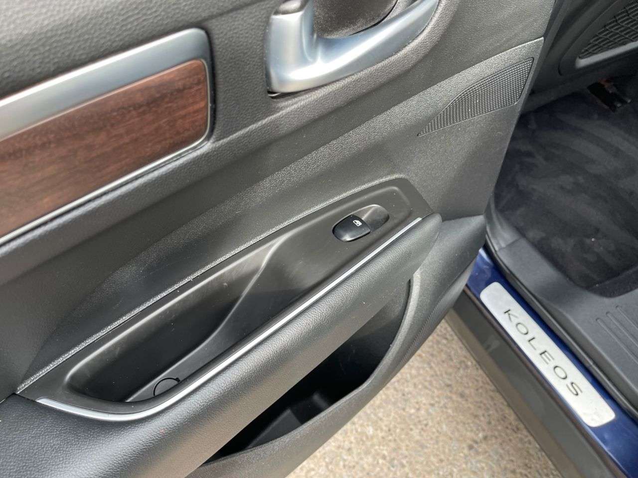 2017 RENAULT KOLEOS 2017 RENAULT KOLEOS