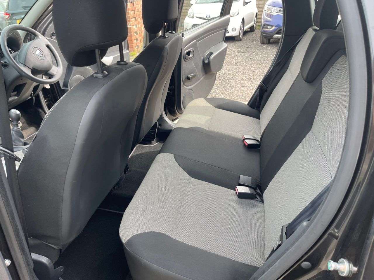 2015 DACIA DUSTER 2015 DACIA DUSTER
