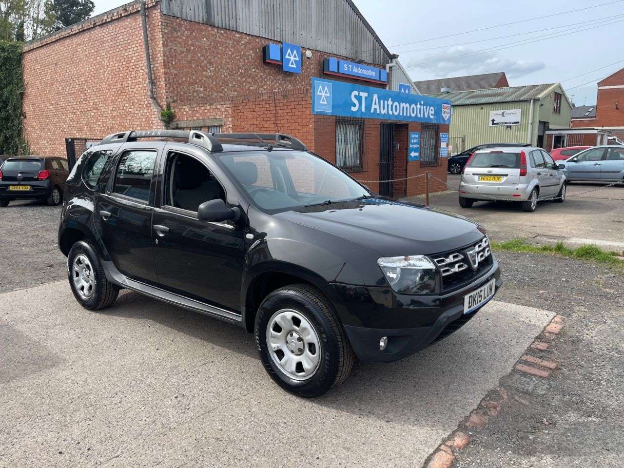 2015 DACIA DUSTER 2015 DACIA DUSTER