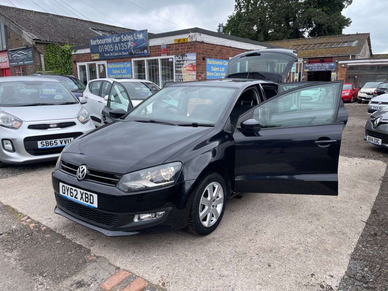 A 2012 VOLKSWAGEN POLO 1.4 Match Hatchback 5dr Petrol Manual Euro 5 (85 ps) A 2012 VOLKSWAGEN POLO 1.4 Match Hatchback 5dr Petrol Manual Euro 5 (85 ps)