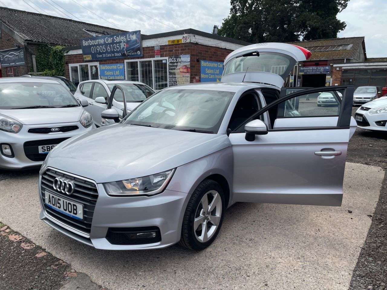 A 2015 AUDI A1 1.4 TFSI Sport Sportback 5dr Petrol Manual Euro 6 (s/s) (125 ps) A 2015 AUDI A1 1.4 TFSI Sport Sportback 5dr Petrol Manual Euro 6 (s/s) (125 ps)