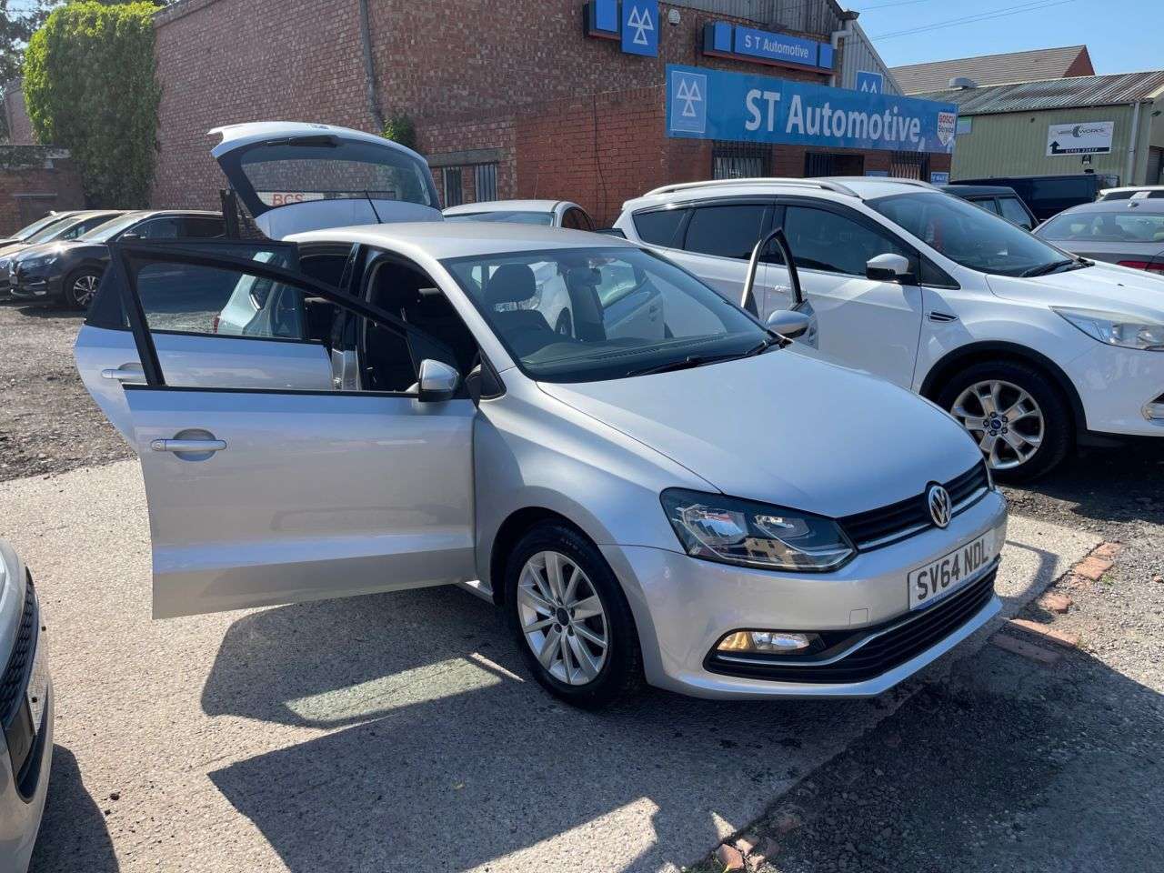 2014 VOLKSWAGEN POLO 2014 VOLKSWAGEN POLO