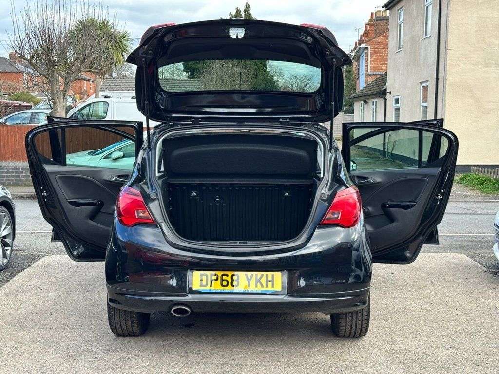 A 2018 VAUXHALL CORSA 1.4i ecoTEC SRi VX Line Nav Black Hatchback 5dr Petrol Manual Euro 6 (90 ps A 2018 VAUXHALL CORSA 1.4i ecoTEC SRi VX Line Nav Black Hatchback 5dr Petrol Manual Euro 6 (90 ps
