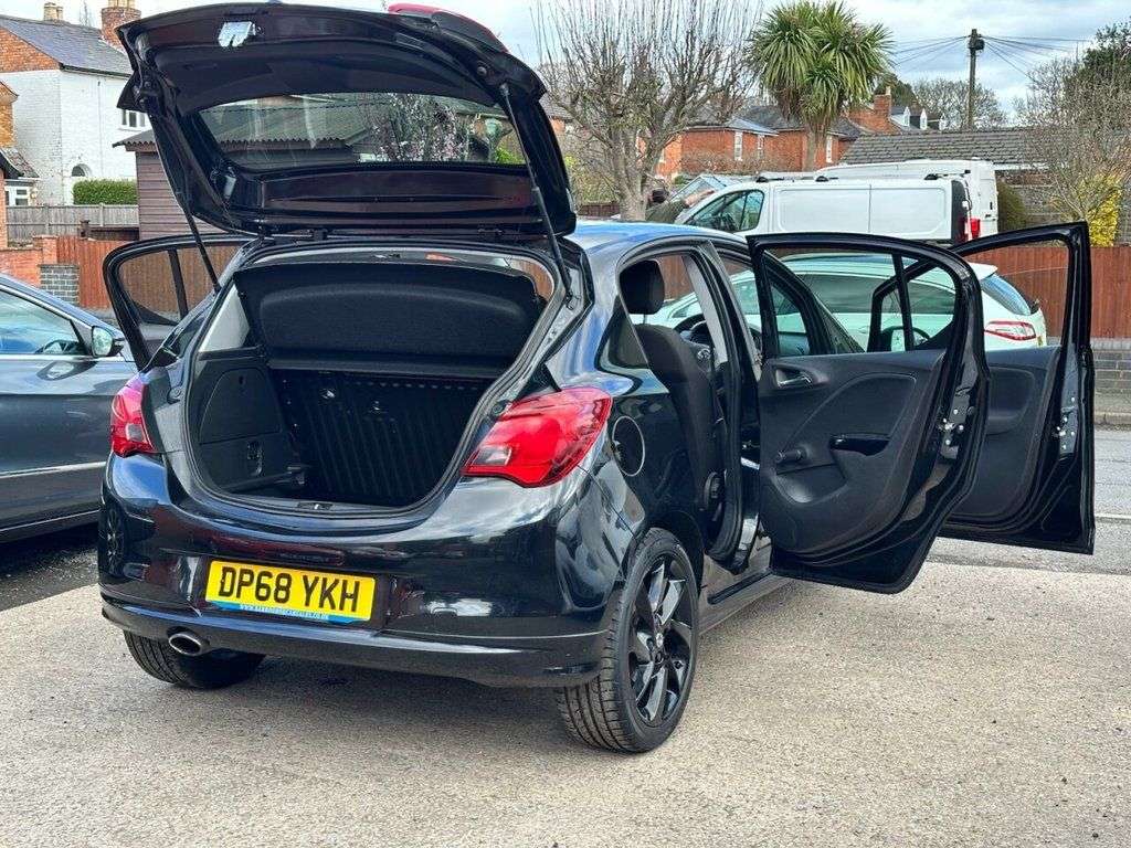 A 2018 VAUXHALL CORSA 1.4i ecoTEC SRi VX Line Nav Black Hatchback 5dr Petrol Manual Euro 6 (90 ps A 2018 VAUXHALL CORSA 1.4i ecoTEC SRi VX Line Nav Black Hatchback 5dr Petrol Manual Euro 6 (90 ps