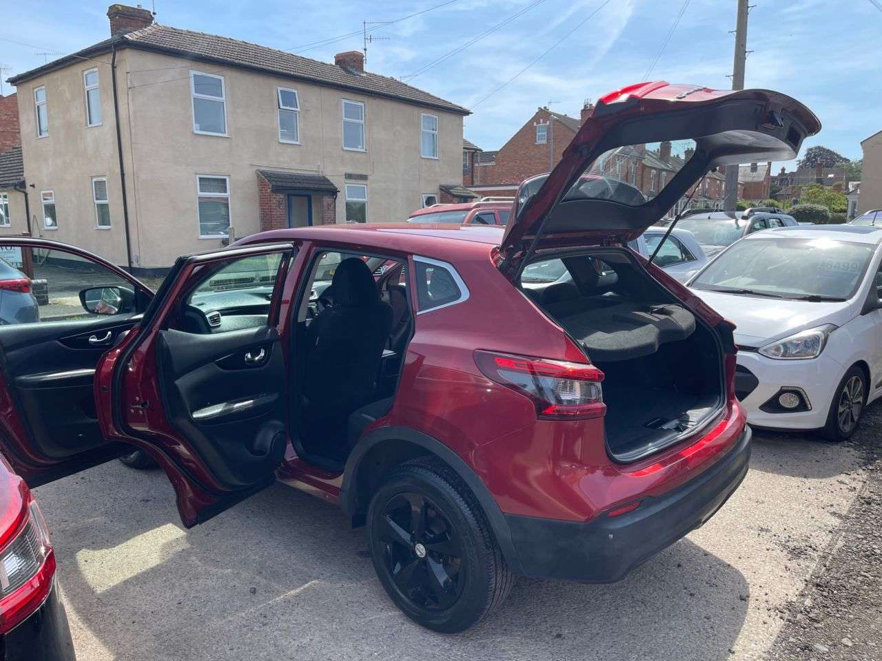 A 2019 NISSAN QASHQAI 1.5 dCi Acenta Premium SUV 5dr Diesel Manual Euro 6 (s/s) (115 ps) A 2019 NISSAN QASHQAI 1.5 dCi Acenta Premium SUV 5dr Diesel Manual Euro 6 (s/s) (115 ps)