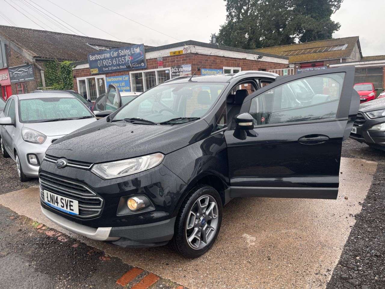 A 2014 FORD ECOSPORT 1.5 Titanium SUV 5dr Petrol Manual 2WD Euro 5 (112 ps) A 2014 FORD ECOSPORT 1.5 Titanium SUV 5dr Petrol Manual 2WD Euro 5 (112 ps)