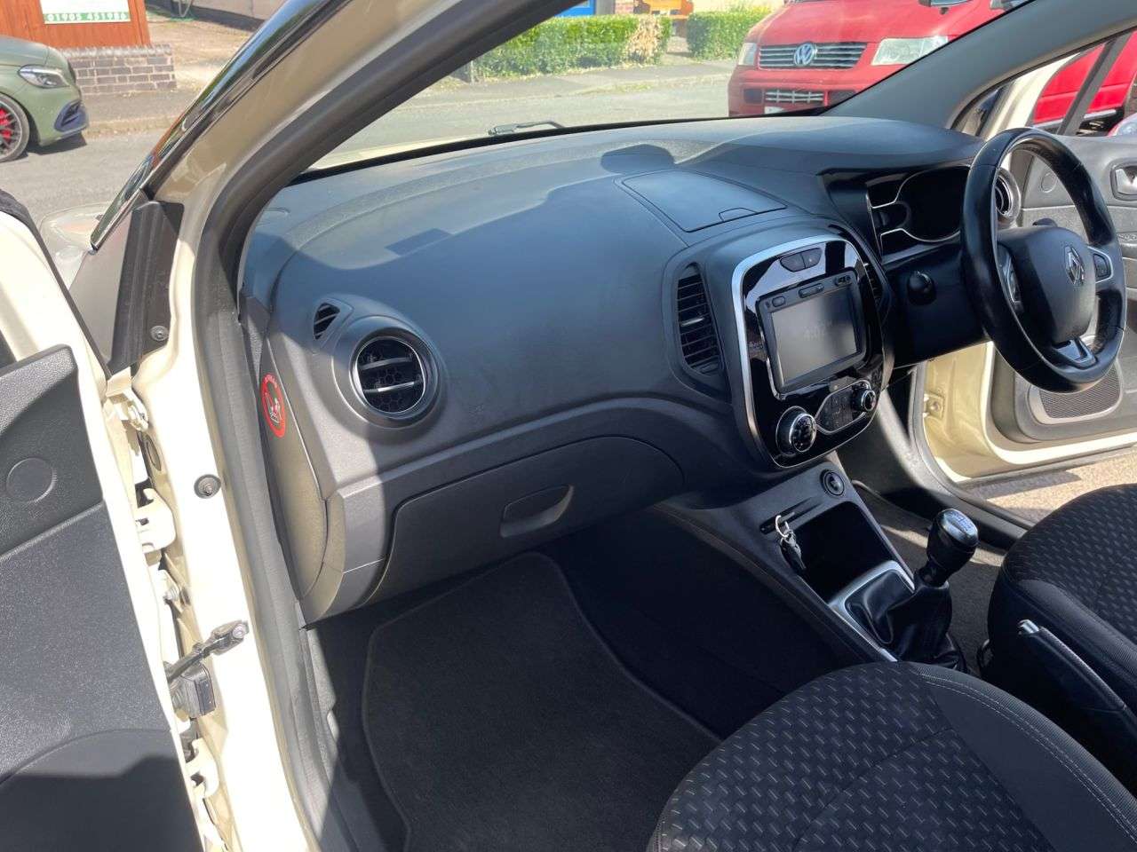 2018 RENAULT CAPTUR 2018 RENAULT CAPTUR