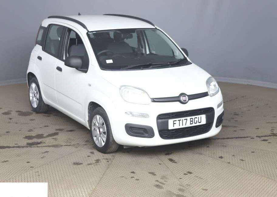 A 2017 FIAT PANDA 1.2 Easy + Hatchback 5dr Petrol Manual Euro 6 (69 bhp) A 2017 FIAT PANDA 1.2 Easy + Hatchback 5dr Petrol Manual Euro 6 (69 bhp)