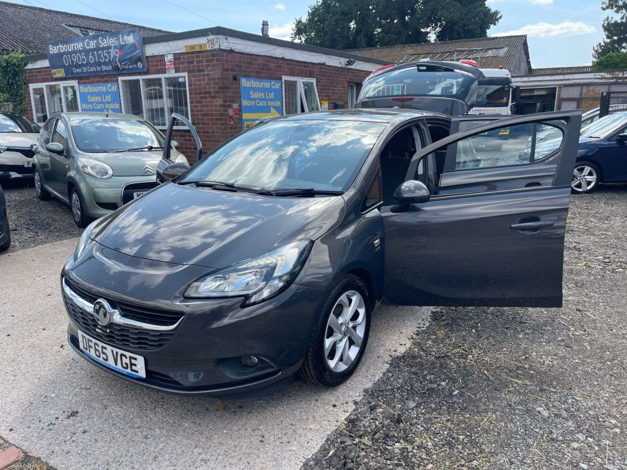 A 2015 VAUXHALL CORSA 1.4i ecoFLEX Energy Hatchback 5dr Petrol Manual Euro 6 (a/c) (90 ps) A 2015 VAUXHALL CORSA 1.4i ecoFLEX Energy Hatchback 5dr Petrol Manual Euro 6 (a/c) (90 ps)