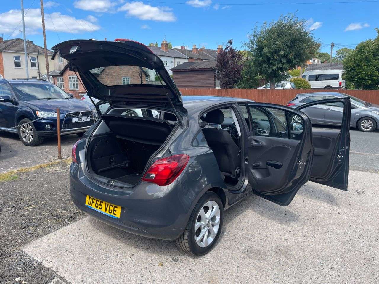 A 2015 VAUXHALL CORSA 1.4i ecoFLEX Energy Hatchback 5dr Petrol Manual Euro 6 (a/c) (90 ps) A 2015 VAUXHALL CORSA 1.4i ecoFLEX Energy Hatchback 5dr Petrol Manual Euro 6 (a/c) (90 ps)