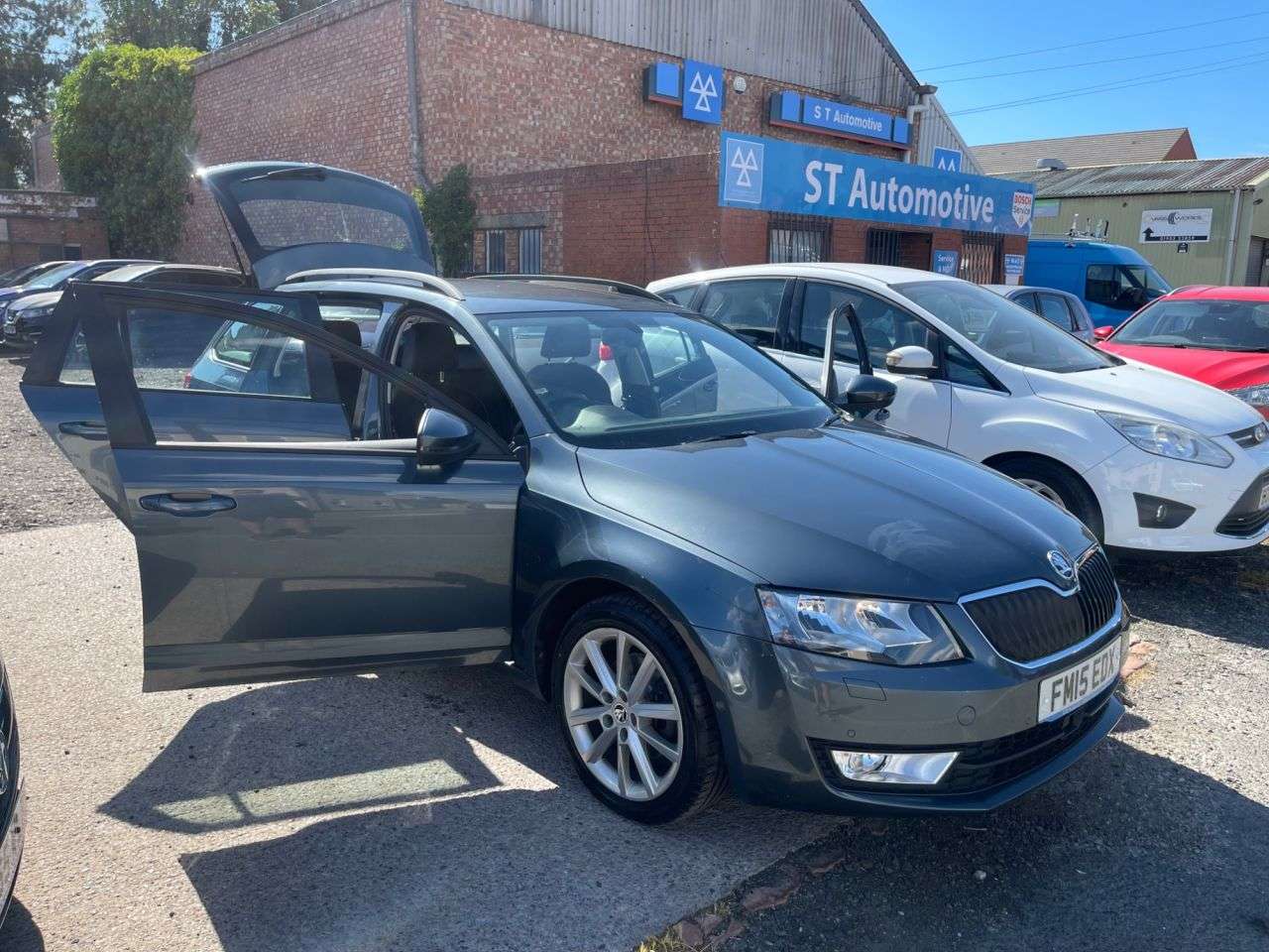2015 SKODA OCTAVIA 2015 SKODA OCTAVIA