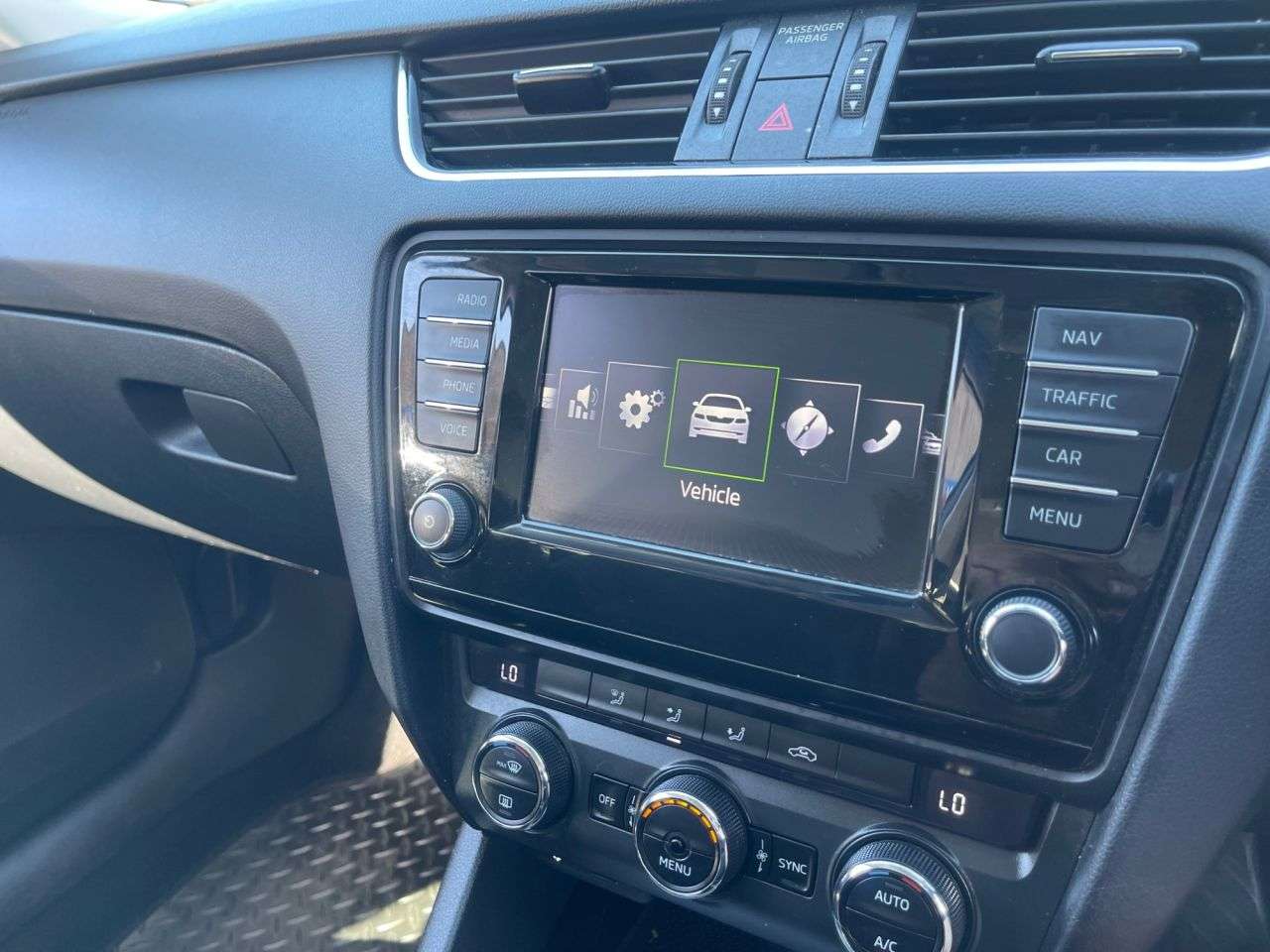 2015 SKODA OCTAVIA 2015 SKODA OCTAVIA