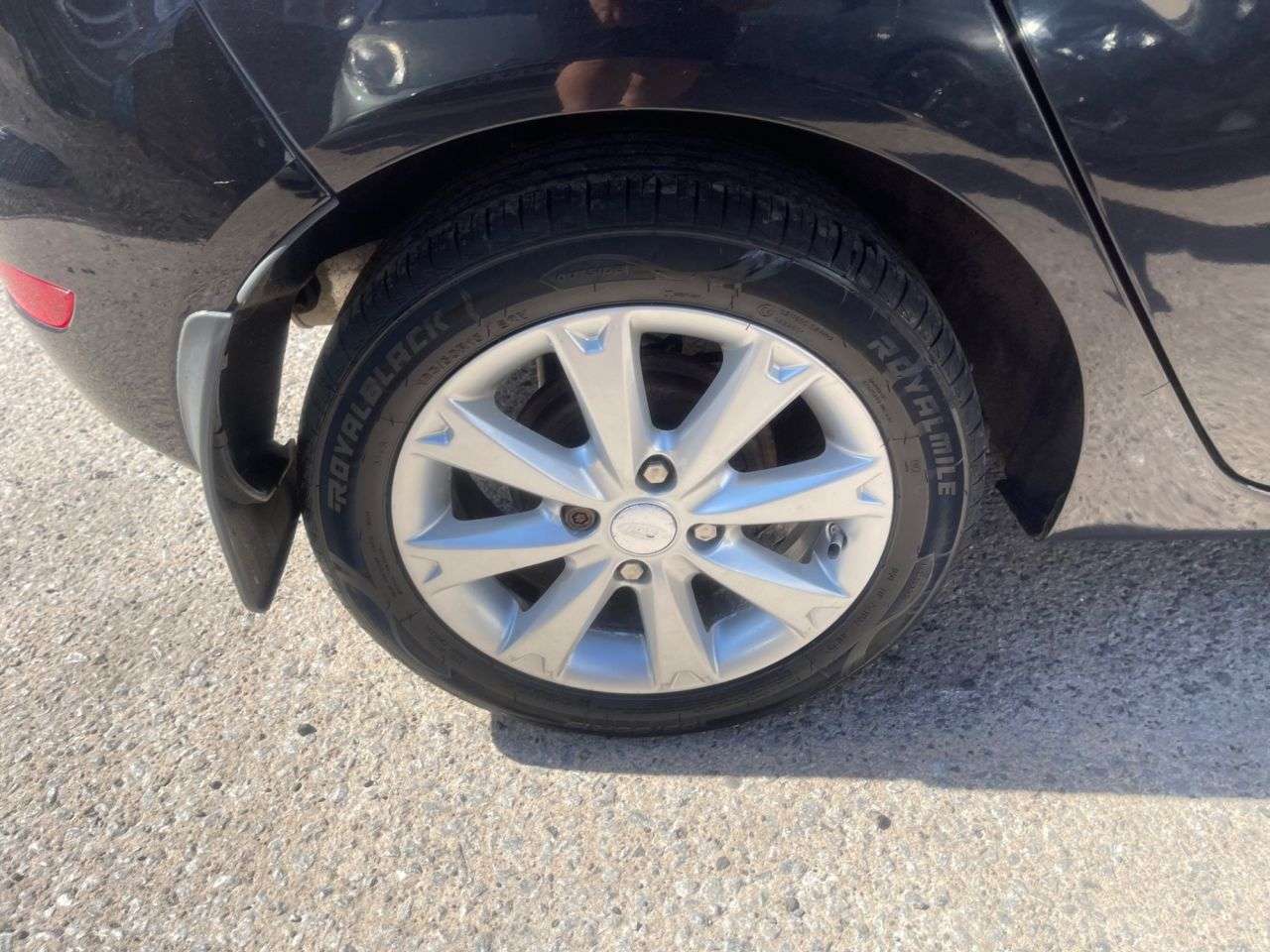 2010 FORD FIESTA 2010 FORD FIESTA