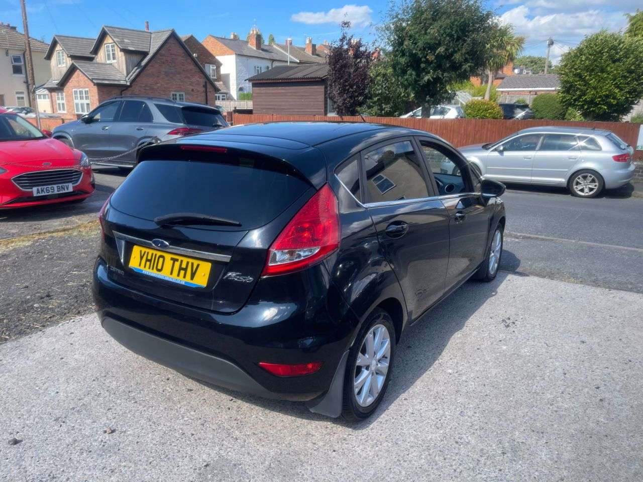 2010 FORD FIESTA 2010 FORD FIESTA