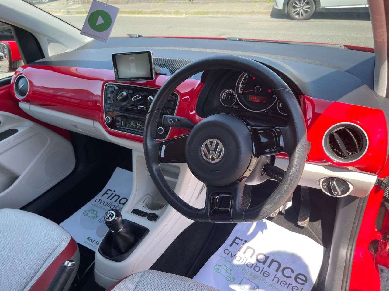 2015 VOLKSWAGEN UP! 2015 VOLKSWAGEN UP!