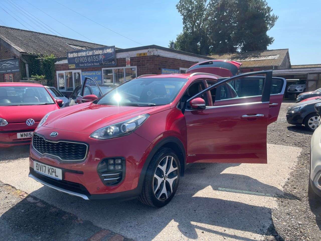 A 2017 KIA SPORTAGE 2.0 CRDi GT-Line SUV 5dr Diesel Manual AWD Euro 6 (134 bhp) A 2017 KIA SPORTAGE 2.0 CRDi GT-Line SUV 5dr Diesel Manual AWD Euro 6 (134 bhp)
