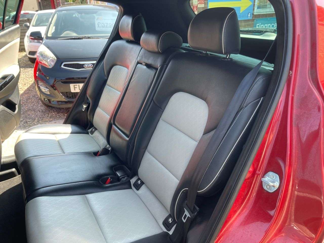 2017 KIA SPORTAGE 2017 KIA SPORTAGE
