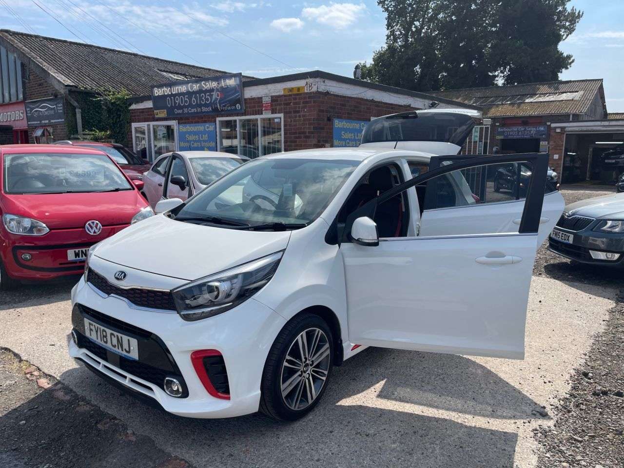 A 2018 KIA PICANTO 1.0 GT-Line Hatchback 5dr Petrol Manual Euro 6 (66 bhp) A 2018 KIA PICANTO 1.0 GT-Line Hatchback 5dr Petrol Manual Euro 6 (66 bhp)