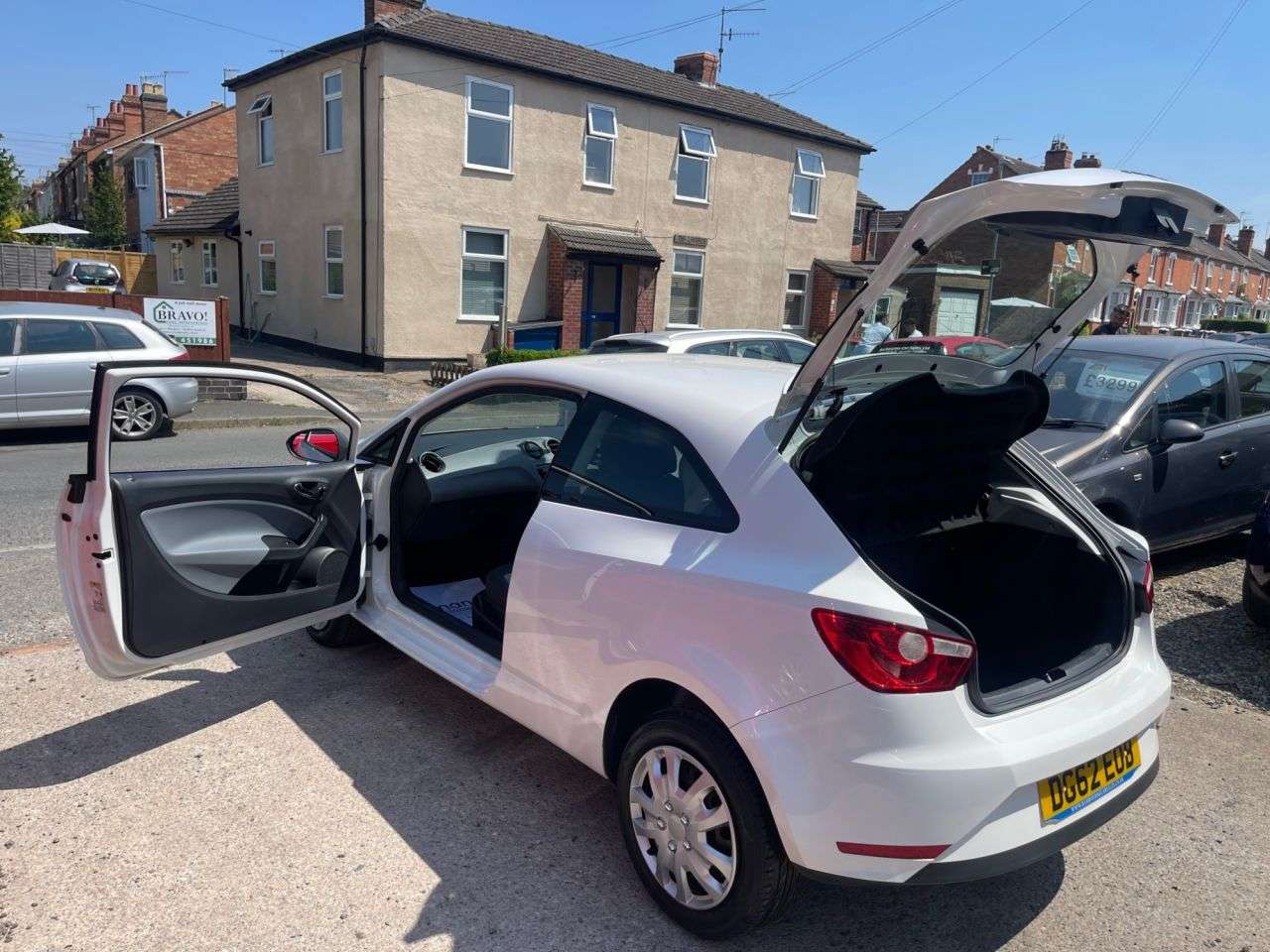 A 2012 SEAT IBIZA 1.2 S Sport Coupe 3dr Petrol Manual Euro 5 AC (70 ps) A 2012 SEAT IBIZA 1.2 S Sport Coupe 3dr Petrol Manual Euro 5 AC (70 ps)