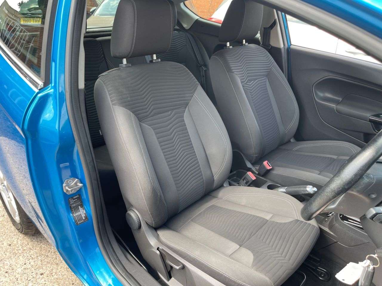 2012 FORD FIESTA 2012 FORD FIESTA