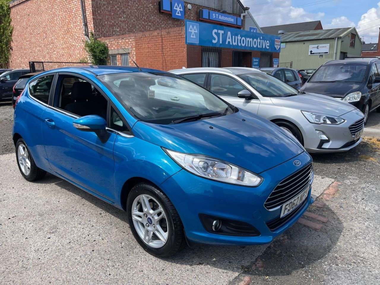 2012 FORD FIESTA 2012 FORD FIESTA