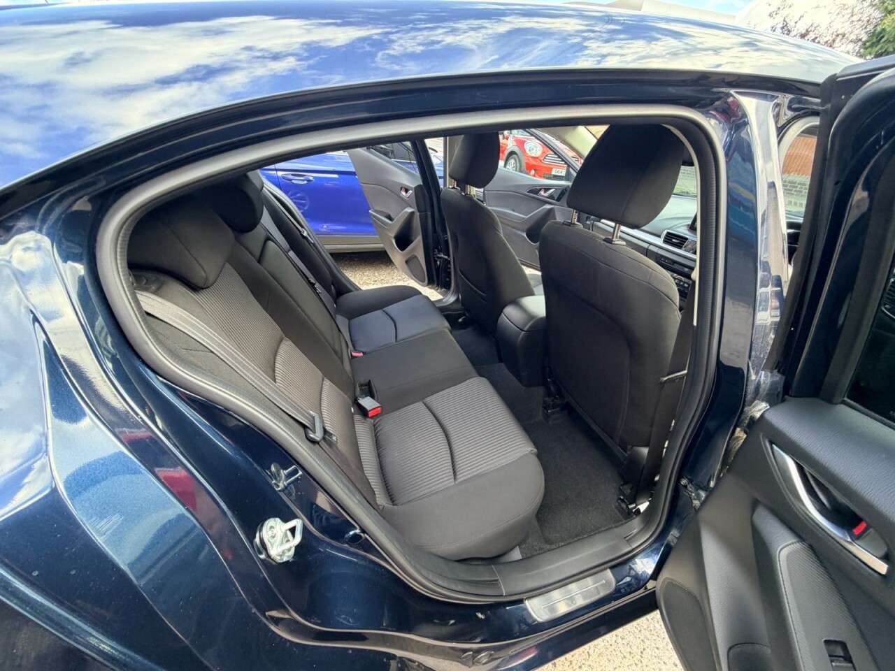 2014 MAZDA MAZDA3 2014 MAZDA MAZDA3