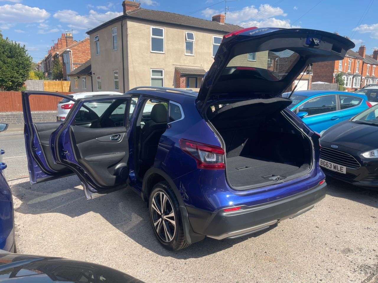A 2018 NISSAN QASHQAI 1.5 dCi N-Connecta SUV 5dr Diesel Manual Euro 6 (s/s) (110 ps) A 2018 NISSAN QASHQAI 1.5 dCi N-Connecta SUV 5dr Diesel Manual Euro 6 (s/s) (110 ps)