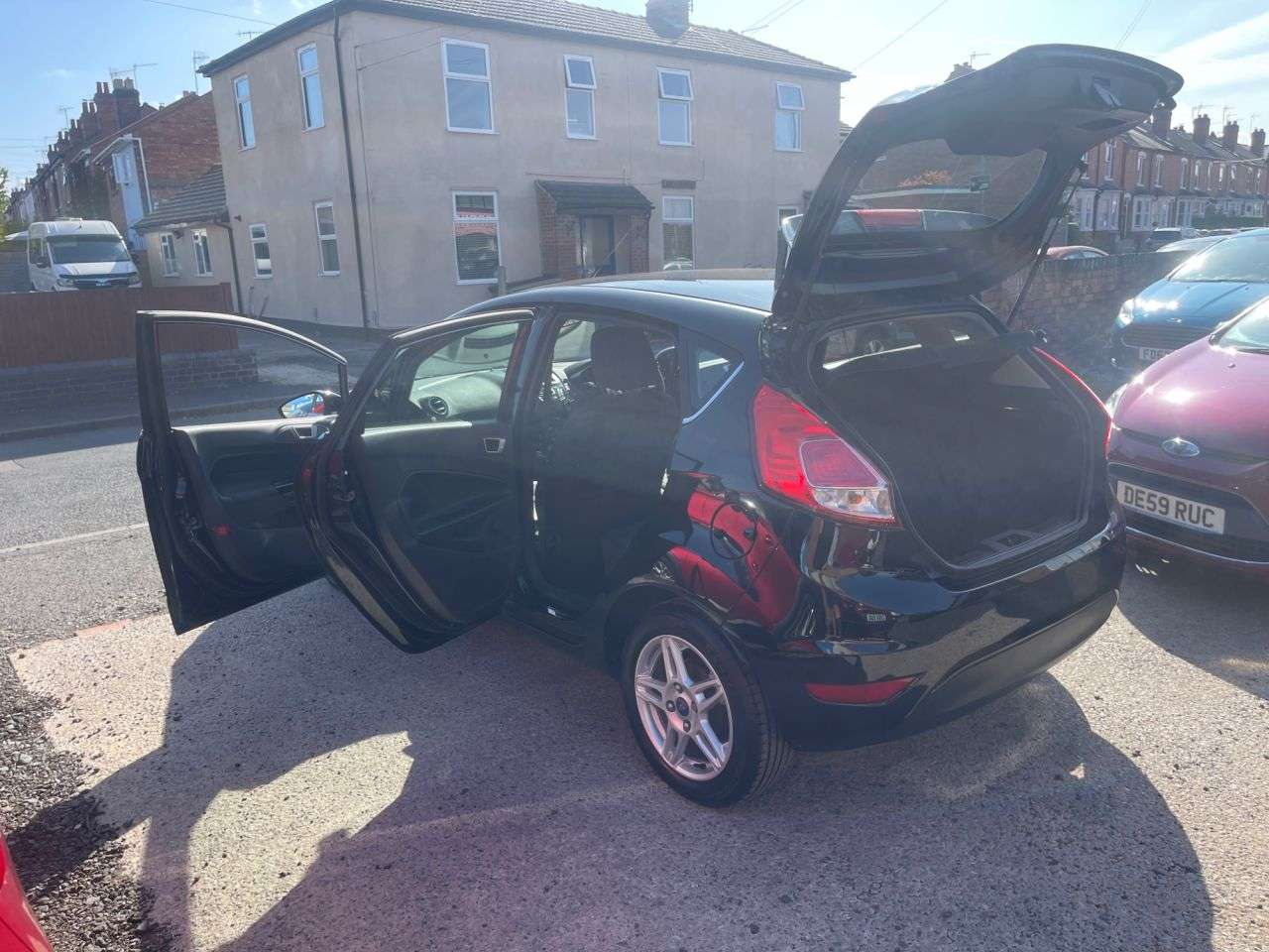 A 2013 FORD FIESTA 1.25 Zetec Hatchback 5dr Petrol Manual Euro 5 (82 ps) A 2013 FORD FIESTA 1.25 Zetec Hatchback 5dr Petrol Manual Euro 5 (82 ps)