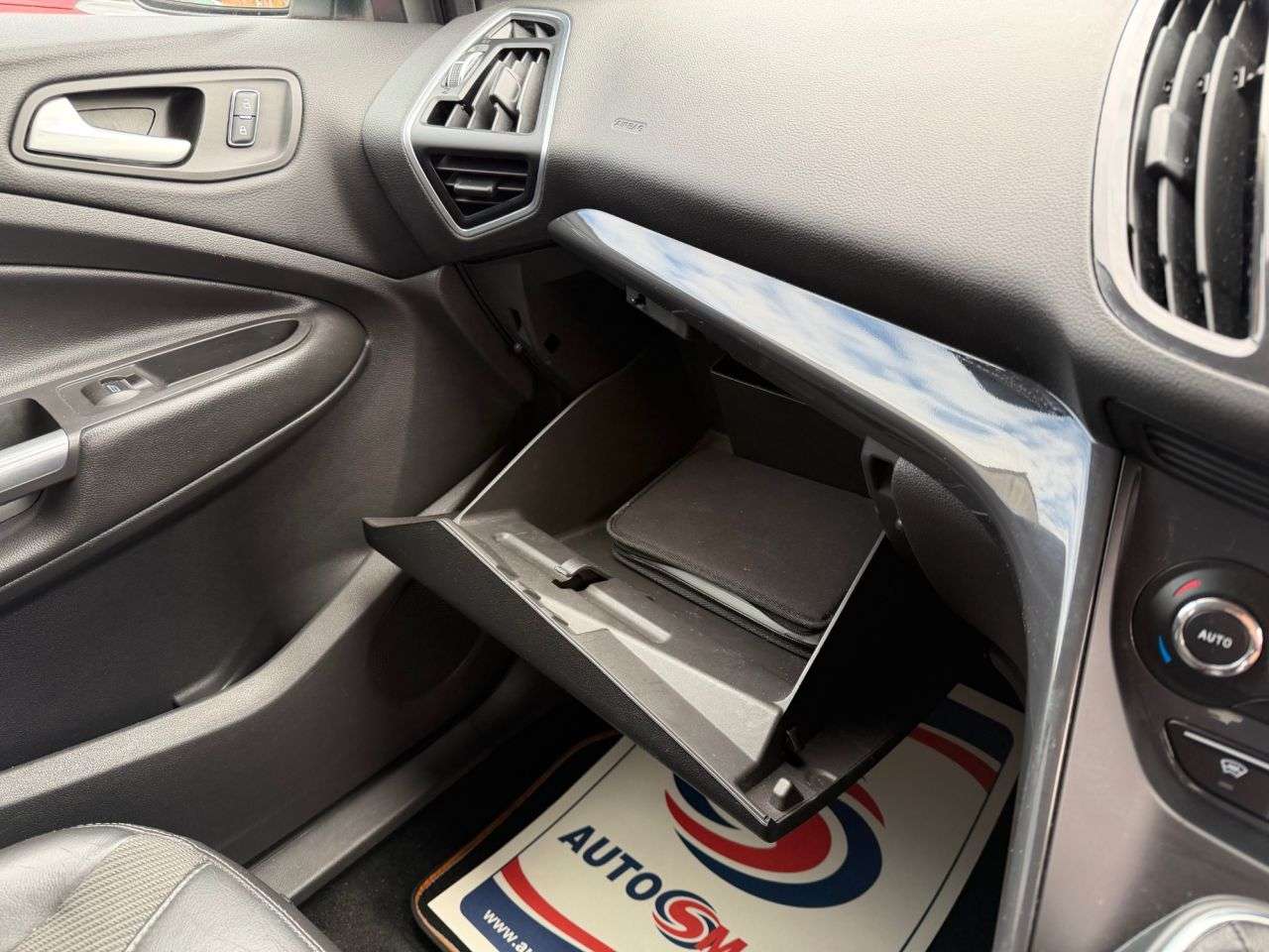 2015 FORD KUGA 2015 FORD KUGA