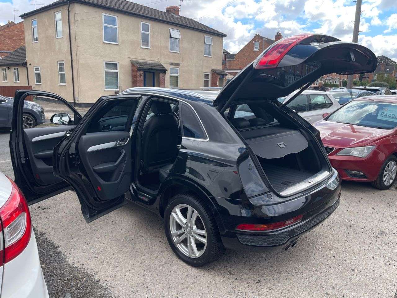 A 2015 AUDI Q3 2.0 TDI S line SUV 5dr Diesel Manual quattro Euro 6 (s/s) (184 ps) A 2015 AUDI Q3 2.0 TDI S line SUV 5dr Diesel Manual quattro Euro 6 (s/s) (184 ps)