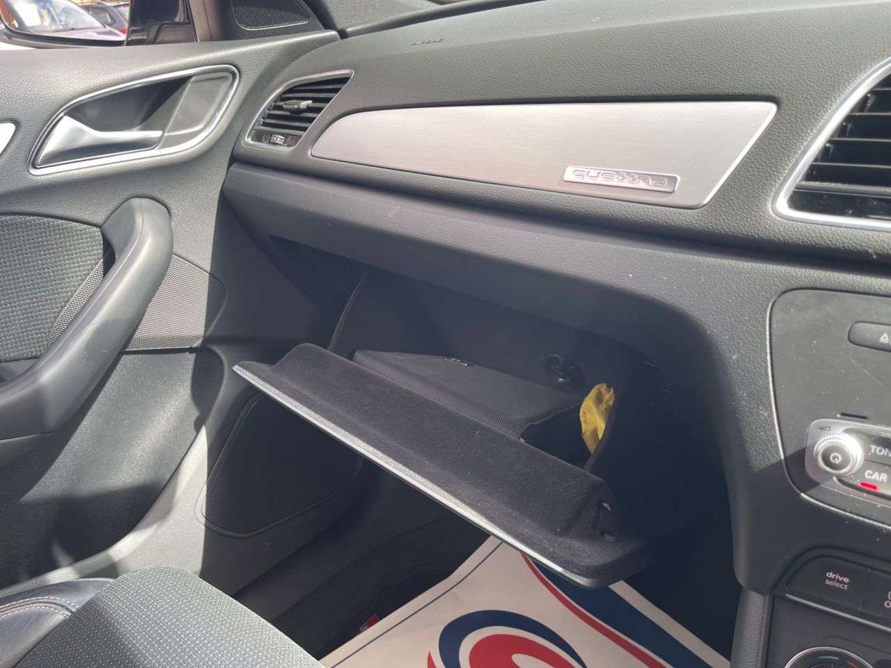 2015 AUDI Q3 2015 AUDI Q3