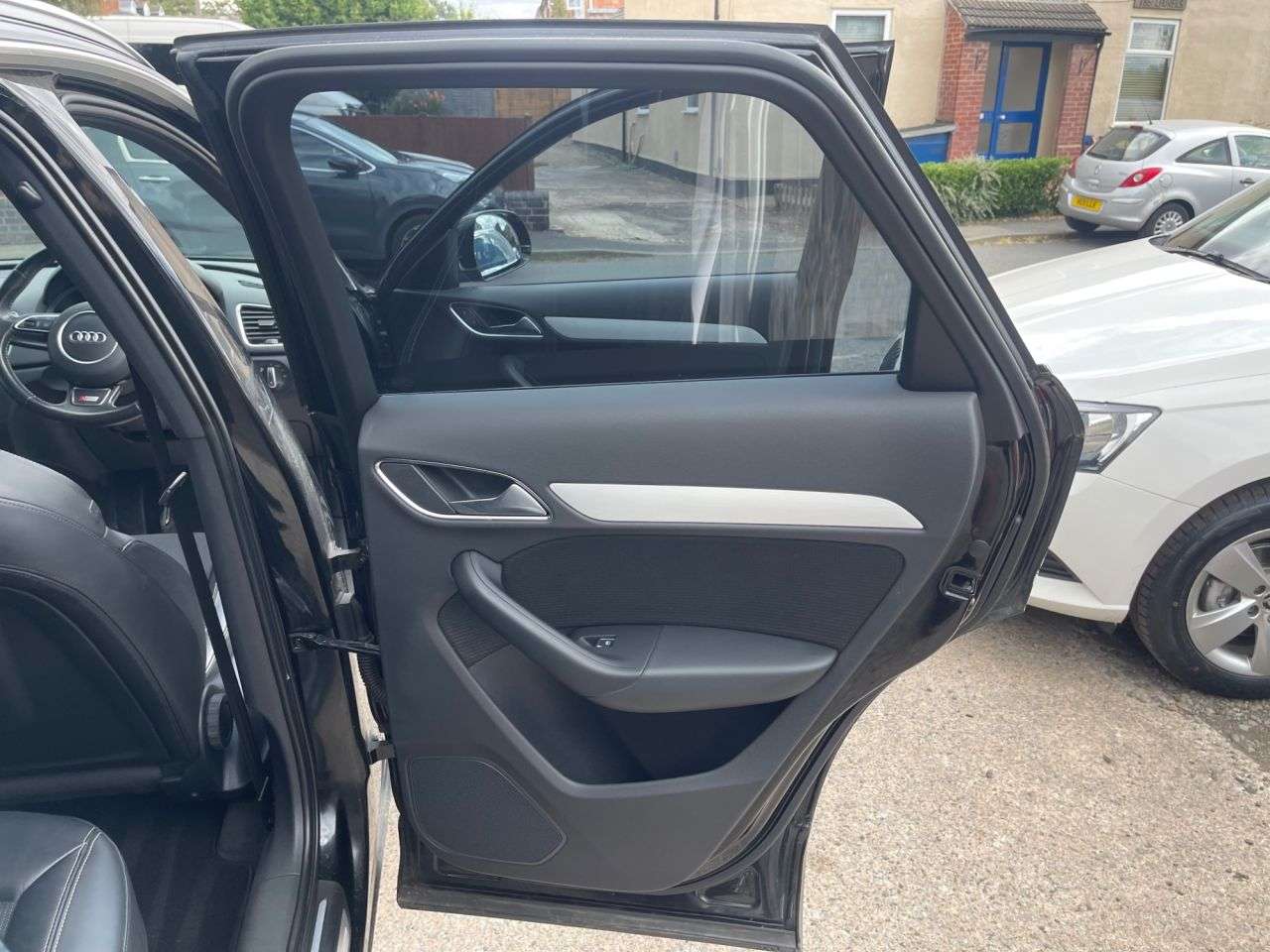 2015 AUDI Q3 2015 AUDI Q3