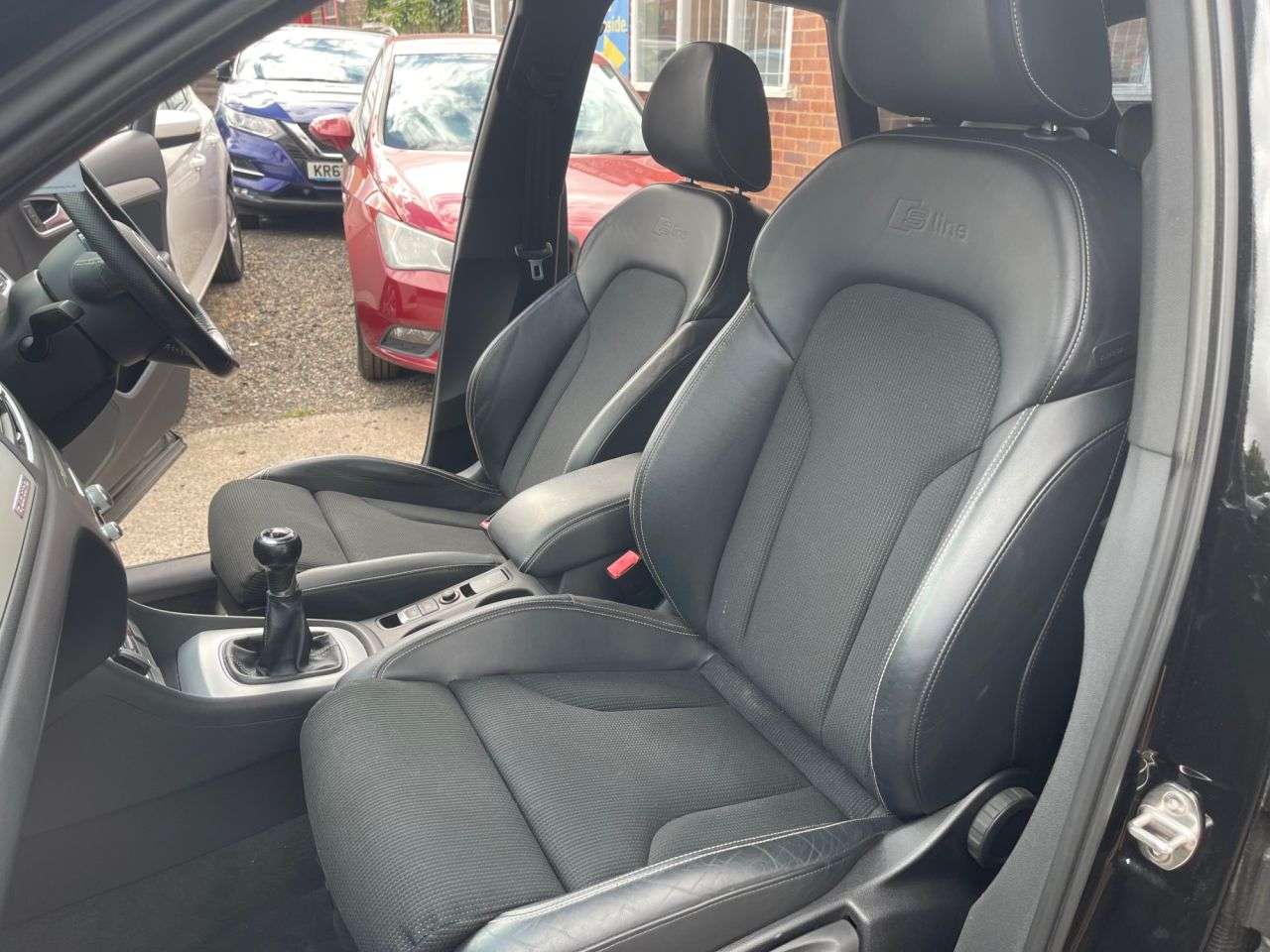 2015 AUDI Q3 2015 AUDI Q3