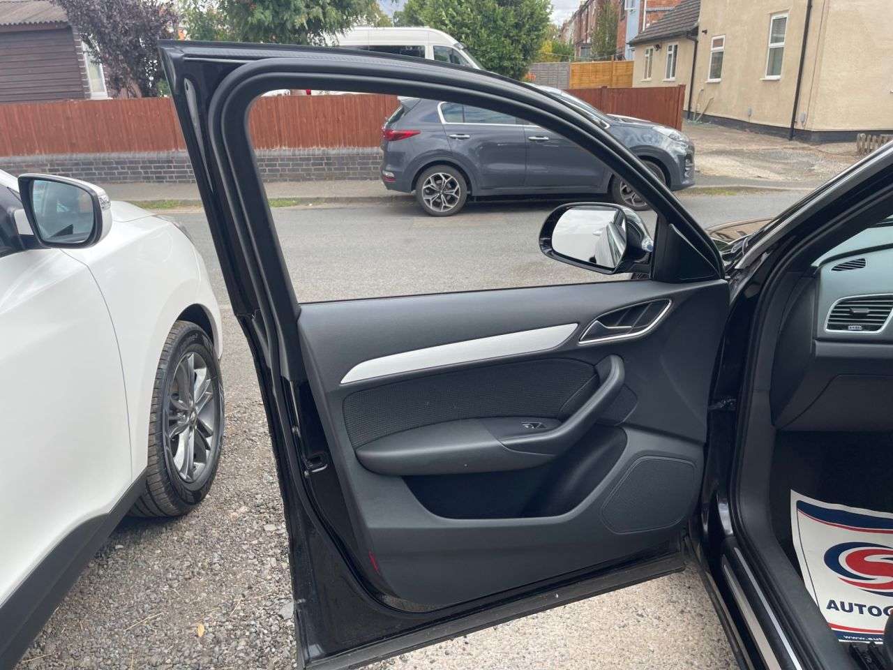 2015 AUDI Q3 2015 AUDI Q3
