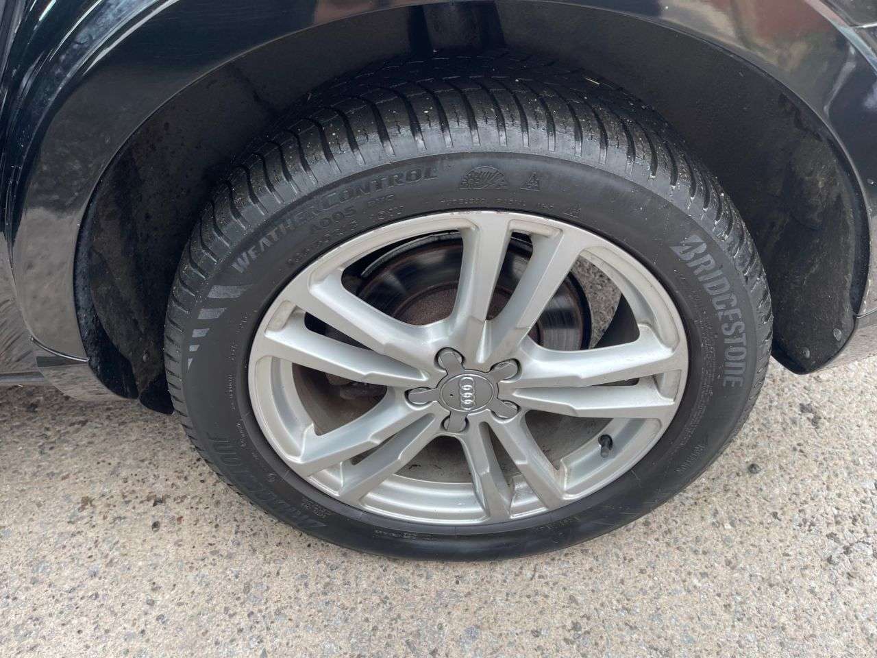 2015 AUDI Q3 2015 AUDI Q3