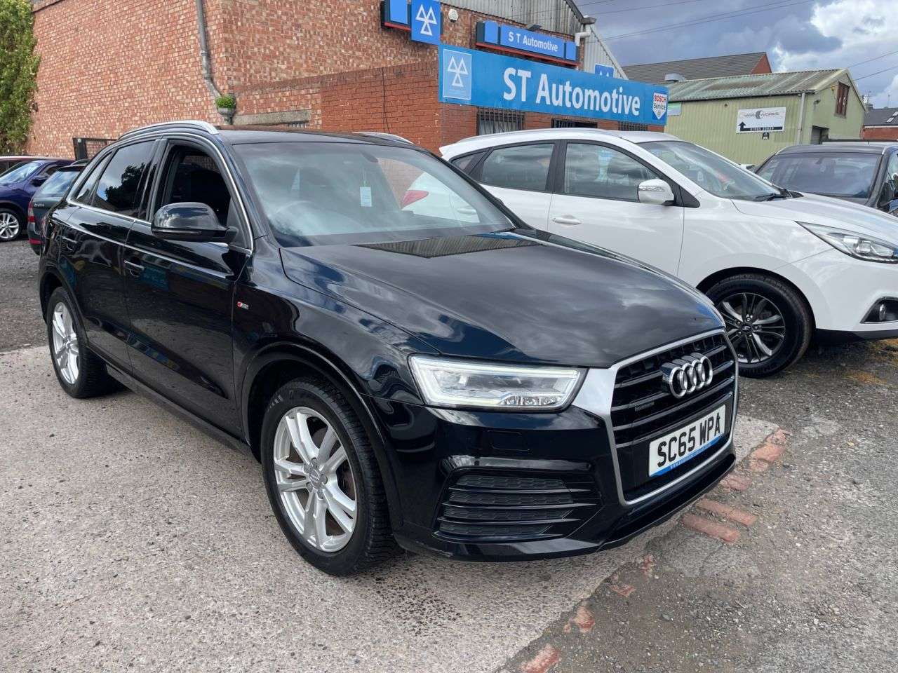 2015 AUDI Q3 2015 AUDI Q3