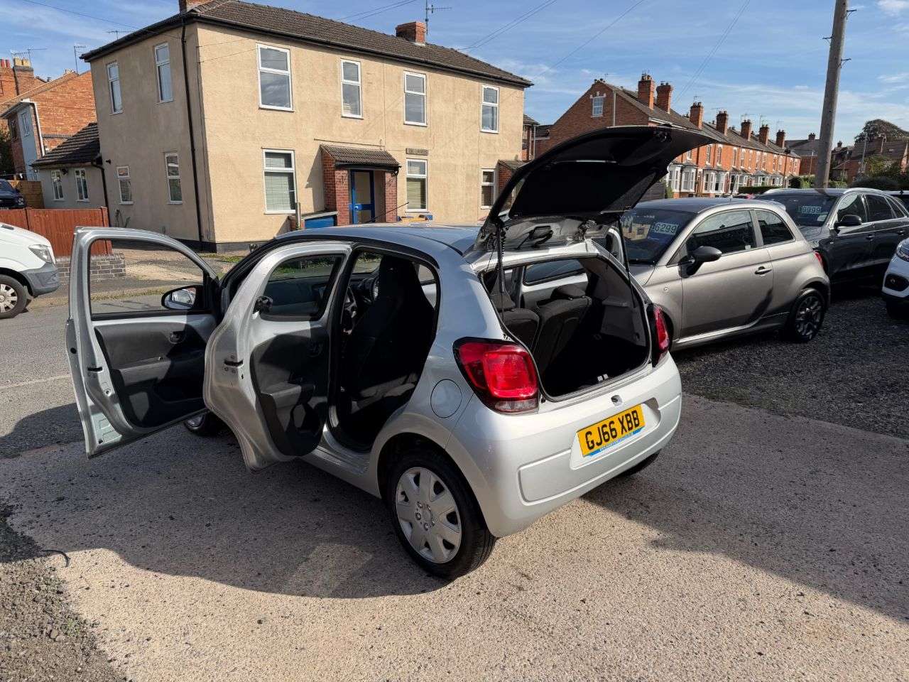 A 2016 CITROEN C1 1.0 VTi Feel Hatchback 5dr Petrol Manual Euro 6 (68 ps) A 2016 CITROEN C1 1.0 VTi Feel Hatchback 5dr Petrol Manual Euro 6 (68 ps)