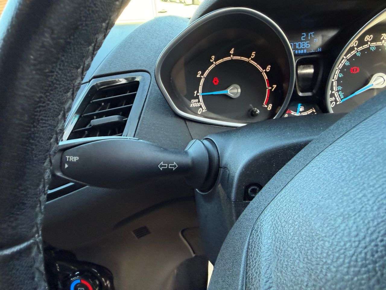2013 FORD FIESTA 2013 FORD FIESTA