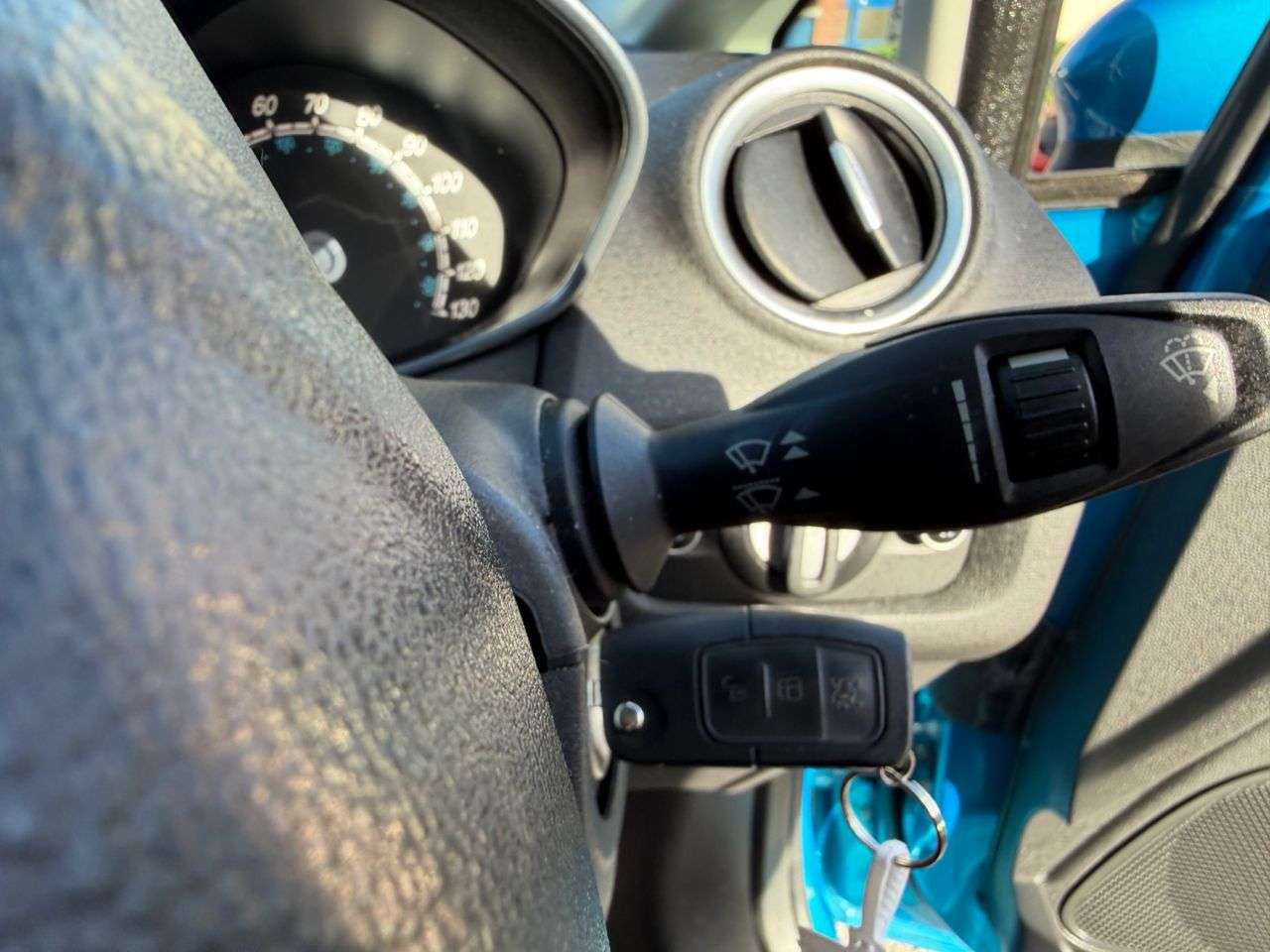 2013 FORD FIESTA 2013 FORD FIESTA