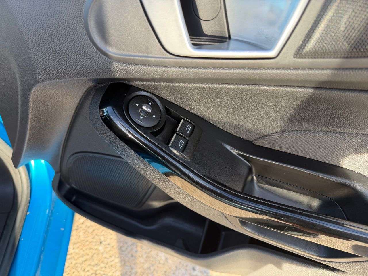 2013 FORD FIESTA 2013 FORD FIESTA