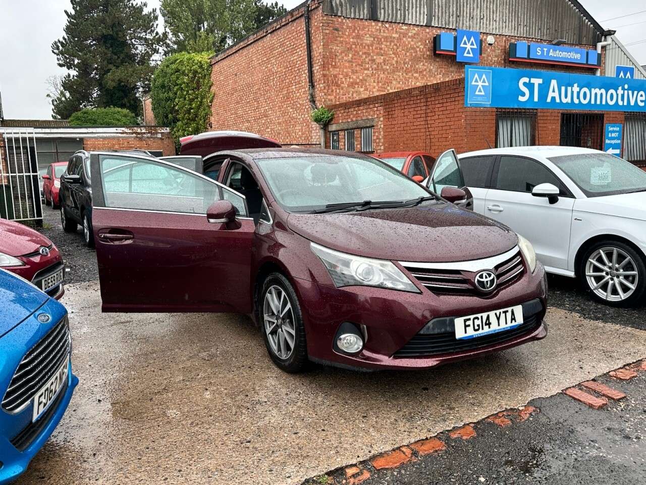 2014 TOYOTA AVENSIS 2014 TOYOTA AVENSIS