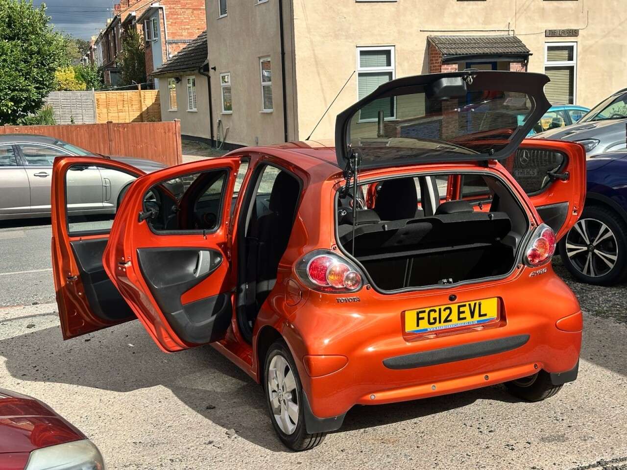 A 2012 TOYOTA AYGO 1.0 VVT-i Fire Hatchback 5dr Petrol Manual Euro 5 (67 ps) A 2012 TOYOTA AYGO 1.0 VVT-i Fire Hatchback 5dr Petrol Manual Euro 5 (67 ps)